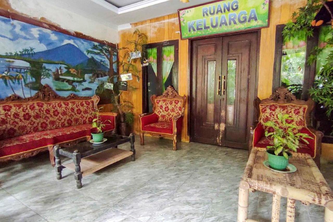 Oyo 90988 Tangkoko Jungle Homestay Rinondoran 외부 사진